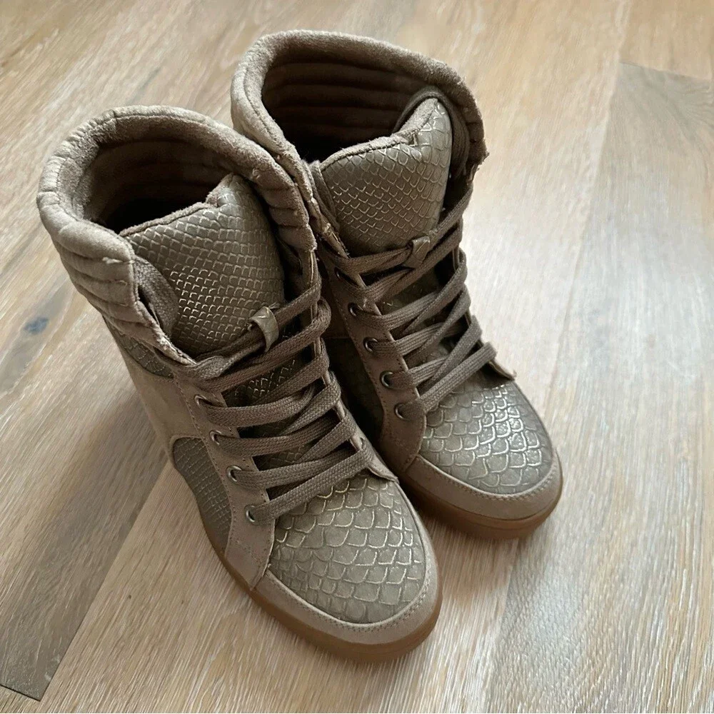 Call It Spring Taupe Tan Faux Suede Booties Hidden Wedge Hidden Heel - US 7